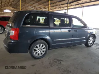 2013 Chrysler Town & Country Touring z VIN 2C4RC1BG6DR677967, wystawiony jako Copart lot #61434645 z przebiegiem 140 798 mil mil oraz Czysty tytuł • Clean title. Historia ofert i sprzedaży dostępna na DreamBid. Obrazek 3.