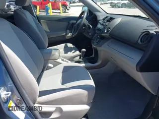 2008 Toyota RAV4 Limited с VIN JTMZD31V085093608, выставлен на аукционе IAAI как лот 42041980 с пробегом 127 613 миль миль и . История ставок и продаж доступна на DreamBid. Изображение 5.
