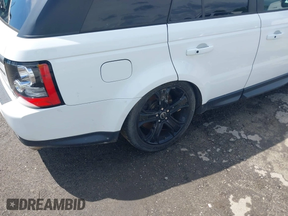 2012 Land Rover Range Rover Sport SC with VIN SALSH2E44CA751313, listed as a IAAI auction lot 42642136 with 123,835 mi miles and . Bid and sale history available at DreamBid. Image 6.