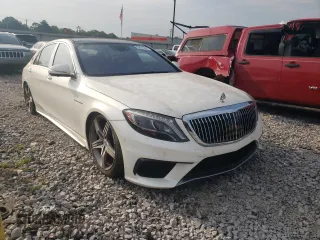 2017 Mercedes-Benz S 63 AMG with VIN WDDUG7JBXHA289339, listed as a Copart auction lot 62113334 with 69,364 mi miles and Clean Title. Bid and sale history available at carsss.com. Image 4.