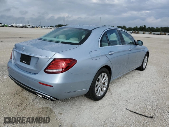 2017 Mercedes-Benz E-Class E 300 Luxury with VIN WDDZF4JB3HA114924, listed as a Copart auction lot 39983293 with 39,530 mi miles. Bid and sale history available at carsss.com. Image 3.