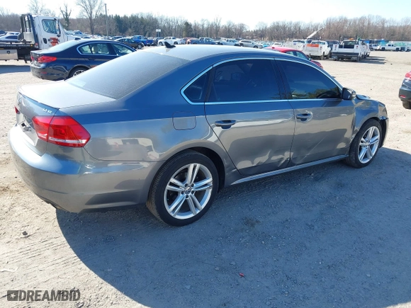 2013 Volkswagen Passat SE w/Sunroof with VIN 1VWBM7A30DC125919, listed as a IAAI auction lot 41759051 with 112,952 mi miles. Bid and sale history available at carsss.com. Image 4.