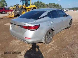 2022 Nissan Sentra SV z VIN 3N1AB8CV6NY230923, wystawiony jako IAAI lot #41455204 z przebiegiem 58 640 mil mil oraz . Historia ofert i sprzedaży dostępna na DreamBid. Obrazek 4.