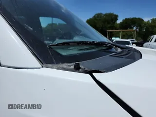 2019 Ford F-250 XL z VIN 1FT7W2B66KEC90809, wystawiony jako IAAI lot #42845140 z przebiegiem 204 526 mil mil oraz . Historia ofert i sprzedaży dostępna na DreamBid. Obrazek 40.