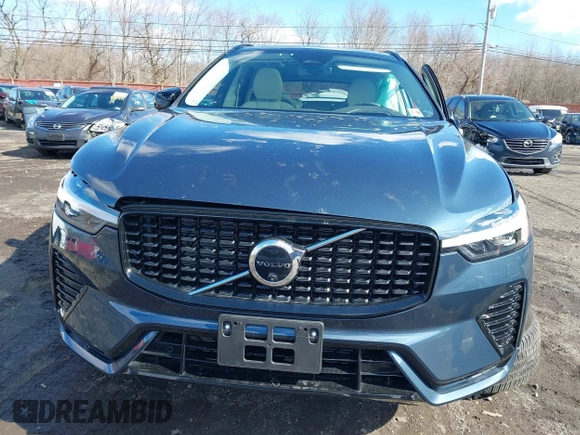 2024 Volvo XC60 Ultimate Dark Theme с VIN YV4L12RM6R1913362, выставлен на аукционе IAAI как лот 41596343 с пробегом 4 171 миль миль и . История ставок и продаж доступна на DreamBid. Изображение 12.