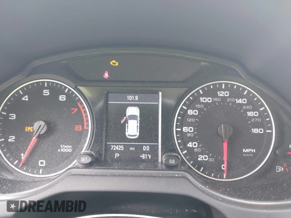 2011 Audi Q5 Premium Plus with VIN WA1LFAFP9BA090682, listed as a IAAI auction lot 42697671 with 72,425 mi miles and . Bid and sale history available at DreamBid. Image 7.