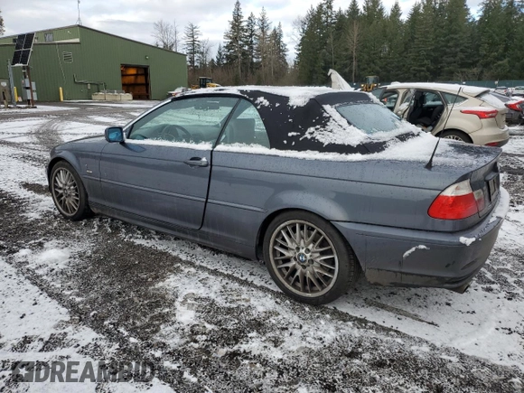 2003 BMW 3 Series 330Ci with VIN WBABS53433EV90570, listed as a Copart auction lot 43484075 with 147,082 mi miles and Salvage Title. Bid and sale history available at carsss.com. Image 2.