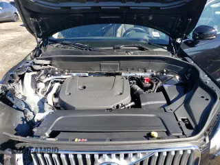2025 Volvo XC90 Plus with VIN YV4062PE5S1303927, listed as a Copart auction lot 47423225 with 3,241 mi miles and Salvage Title. Bid and sale history available at DreamBid. Image 11.
