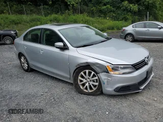 2013 Volkswagen Jetta SE z VIN 3VWDP7AJXDM296643, wystawiony jako Copart lot #60992095 z przebiegiem 159 637 mil mil oraz Szkoda całkowita • Salvage title. Historia ofert i sprzedaży dostępna na DreamBid. Obrazek 4.