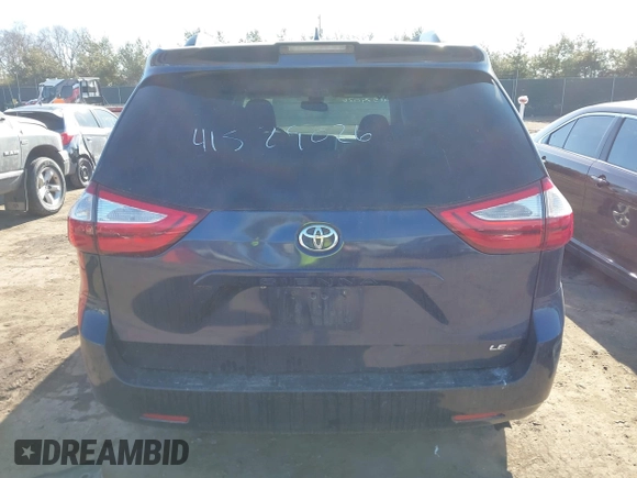 2018 Toyota Sienna LE Auto Access Seat with VIN 5TDKZ3DC1JS949043, listed as a IAAI auction lot 41529026 with 277,095 mi miles and . Bid and sale history available at DreamBid. Image 16.
