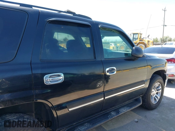 2005 Chevrolet Tahoe LS with VIN 1GNEC13V85R268525, listed as a IAAI auction lot 42637662 with 186,989 mi miles and . Bid and sale history available at DreamBid. Image 13.