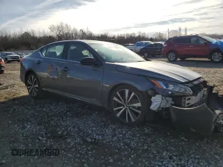 2019 Nissan Altima 2.5 SR with VIN 1N4BL4CV1KN323452, listed as a Copart auction lot 42438095 with 68,312 mi miles and Salvage Title. Bid and sale history available at carsss.com. Image 4.
