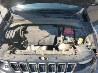 2019 Jeep Renegade Sport with VIN ZACNJBAB5KPJ94808, listed as a Copart auction lot 61771695 with 195,788 mi miles and Salvage title. Bid and sale history available at DreamBid. Image 12.