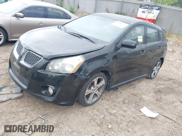 2009 Pontiac Vibe GT z VIN 5Y2SR67099Z428858, wystawiony jako IAAI lot #42446774 z przebiegiem 202 363 mil mil oraz . Historia ofert i sprzedaży dostępna na DreamBid. Obrazek 2.