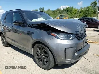 2019 Land Rover Discovery HSE with VIN SALRR2RVXK2406889, listed as a Copart auction lot 70643184 with Not Provided miles and Salvage Title. Bid and sale history available at carsss.com. Image 11.