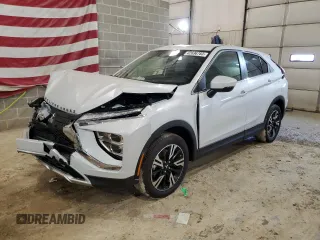 2023 Mitsubishi Eclipse Cross SE z VIN JA4ATWAA2PZ003519, wystawiony jako Copart lot #58262103 z przebiegiem 60 mil mil oraz Nie do naprawy. Historia ofert i sprzedaży dostępna na DreamBid. Obrazek 1.