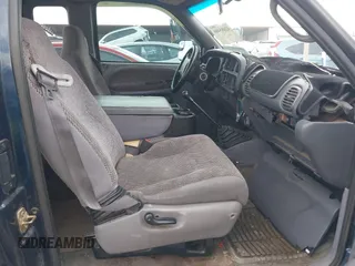 2001 Dodge 2500 with VIN 1B7KC23W31J257760, listed as a IAAI auction lot 42085400 with 231,965 mi miles. Bid and sale history available at carsss.com. Image 5.