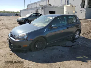 2012 Volkswagen Golf z VIN WVWBB7AJ9CW238837, wystawiony jako Copart lot #55990855 z przebiegiem 112 667 mil mil oraz Szkoda całkowita • Salvage title. Historia ofert i sprzedaży dostępna na DreamBid. Obrazek 1.