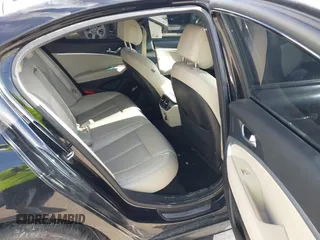 2023 Genesis G70 2.0T z VIN KMTG34TA1PU122551, wystawiony jako IAAI lot #41474272 z przebiegiem 38 964 mil mil oraz . Historia ofert i sprzedaży dostępna na DreamBid. Obrazek 8.