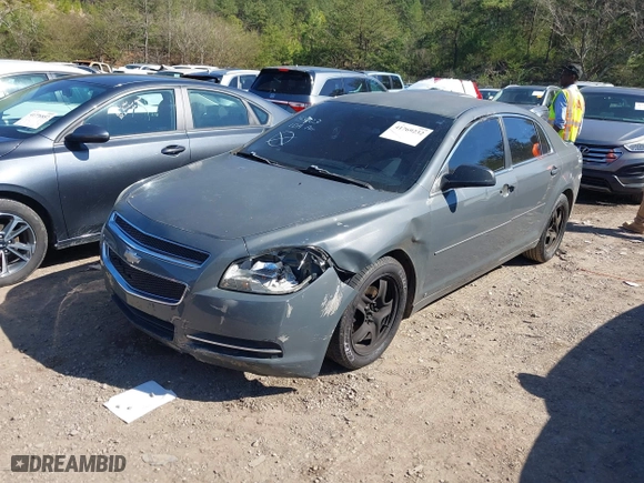 2009 Chevrolet Malibu LS w/1FL with VIN 1G1ZG57B49F153703, listed as a IAAI auction lot 41769232 with 195,370 mi miles. Bid and sale history available at carsss.com. Image 2.