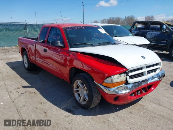 2000 Dodge Dakota z VIN 1B7GL22Z8YS512490, wystawiony jako IAAI lot #42031298 z przebiegiem 119 470 mil mil oraz . Historia ofert i sprzedaży dostępna na DreamBid. Obrazek 1.