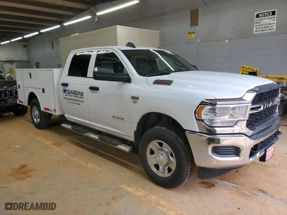 2022 Ram 2500 Tradesman with VIN 3C6UR5HJ2NG379837, listed as a Copart auction lot 44196985 with 87,254 mi miles and Salvage Title. Bid and sale history available at carsss.com. Image 4.