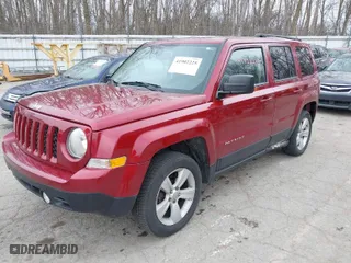 2014 Jeep Patriot Latitude with VIN 1C4NJRFB6ED540761, listed as a IAAI auction lot 41902225 with 216,442 mi miles. Bid and sale history available at carsss.com. Image 2.