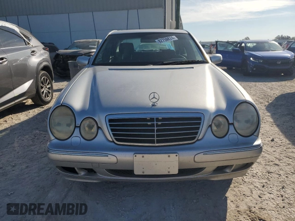 2002 Mercedes-Benz E-Class with VIN WDBJF82J92X067535, listed as a Copart auction lot 82759874 with 193,765 mi miles and Salvage Title. Bid and sale history available at carsss.com. Image 5.