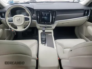 2020 Volvo V90 z VIN YV4A22NL7L1104414, wystawiony jako Copart lot #52523205 z przebiegiem 55 916 mil mil oraz Szkoda całkowita • Salvage title. Historia ofert i sprzedaży dostępna na DreamBid. Obrazek 8.