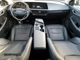 2023 Kia EV6 Wind with VIN KNDC34LA7P5127437, listed as a Copart auction lot 88658985 with 34,712 mi miles and Non Repairable. Bid and sale history available at carsss.com. Image 8.