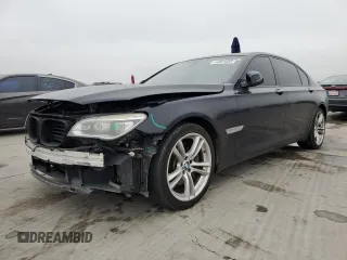 2014 BMW 7 Series ALPINA B7 z VIN WBAYE8C56ED134485, wystawiony jako Copart lot #44691685 z przebiegiem 165 954 mil mil oraz Tytuł czysty. Historia ofert i sprzedaży dostępna na DreamBid. Obrazek 1.