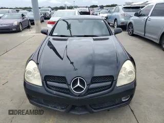 2009 Mercedes-Benz SLK-Class 3.5L with VIN WDBWK58F09F191194, listed as a Copart auction lot 74602444 with 0 mi miles and Non Repairable. Bid and sale history available at carsss.com. Image 5.