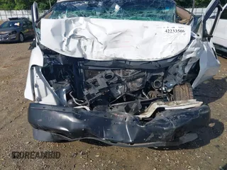 2017 GMC Savana Cargo z VIN 1GTW7AFG9H1117887, wystawiony jako IAAI lot #42233506 z przebiegiem Nie podano mil oraz . Historia ofert i sprzedaży dostępna na DreamBid. Obrazek 10.
