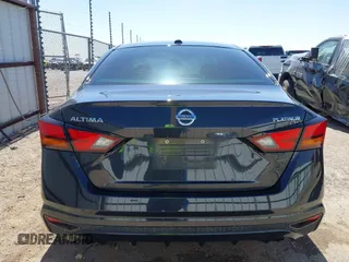 2019 Nissan Altima 2.5 Platinum with VIN 1N4BL4FV1KC148496, listed as a IAAI auction lot 41767567 with 73,473 mi miles. Bid and sale history available at carsss.com. Image 17.