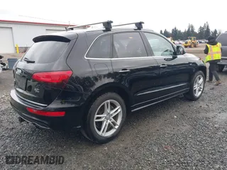 2016 Audi Q5 Premium Plus with VIN WA1D7AFP4GA121281, listed as a IAAI auction lot 41349323 with 44,691 mi miles. Bid and sale history available at carsss.com. Image 4.