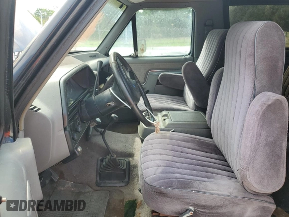 1988 Ford Bronco Custom с VIN 1FMEU15H4JLA87668, выставлен на аукционе Copart как лот 71630614 с пробегом 76 473 миль миль и Чистый • Clean title. История ставок и продаж доступна на DreamBid. Изображение 7.