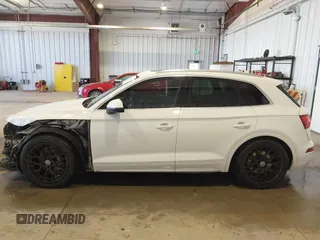 2018 Audi Q5 Premium Plus with VIN WA1BNAFY4J2198014, listed as a IAAI auction lot 41888388 with 141,924 mi miles. Bid and sale history available at carsss.com. Image 15.