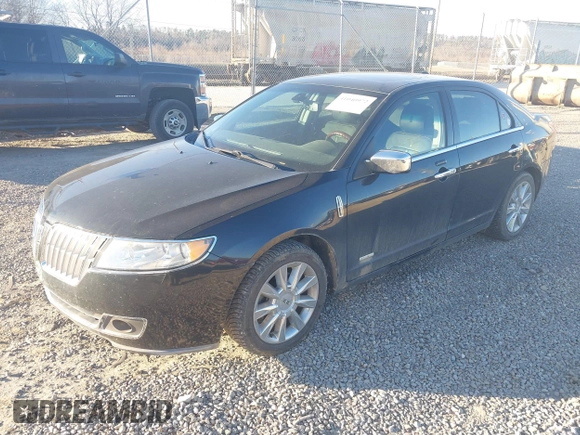 2012 Lincoln MKZ Hybrid with VIN 3LNDL2L33CR823466, listed as a IAAI auction lot 41040972 with 107,264 mi miles and . Bid and sale history available at carsss.com. Image 2.