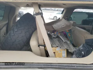 2005 Ford Excursion Limited с VIN 1FMNU43S15ED42741, выставлен на аукционе Copart как лот 43897955 с пробегом Не указан миль и Списание • Salvage title. История ставок и продаж доступна на DreamBid. Изображение 13.
