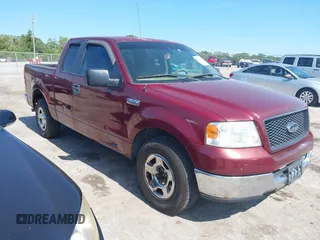 2005 Ford F-150 XLT с VIN 1FTRX12585KC59235, выставлен на аукционе IAAI как лот 42354258 с пробегом 181 823 миль миль и . История ставок и продаж доступна на DreamBid. Изображение 1.