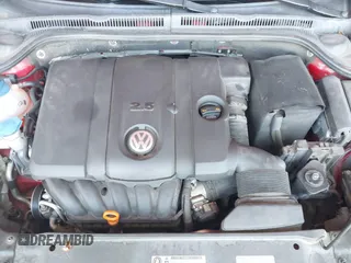 2012 Volkswagen Jetta SE z VIN 3VWDP7AJ0CM370635, wystawiony jako IAAI lot #42458308 z przebiegiem 183 142 mil mil oraz . Historia ofert i sprzedaży dostępna na DreamBid. Obrazek 10.