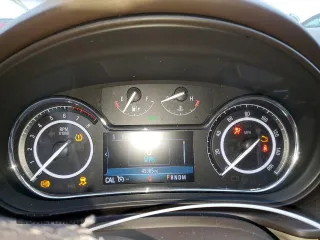 2017 Buick Regal with VIN 2G4GM5EX2H9154776, listed as a Copart auction lot 84531554 with 45,385 mi miles and Salvage Title. Bid and sale history available at carsss.com. Image 9.