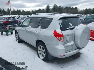 2006 Toyota RAV4 Limited with VIN JTMBK31V065012644, listed as a IAAI auction lot 41164316 with 215,149 mi miles. Bid and sale history available at carsss.com. Image 3.