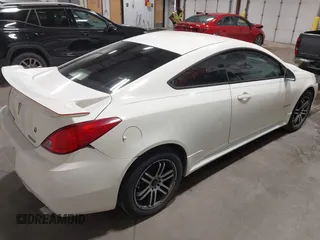 2008 Pontiac G6 GXP with VIN 1G2ZM177284177355, listed as a IAAI auction lot 42606533 with 129,305 mi miles and . Bid and sale history available at DreamBid. Image 4.