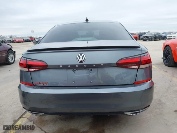 2021 Volkswagen Passat 2.0T R-Line with VIN 1VWMA7A30MC010884, listed as a IAAI auction lot 41299658 with 87,018 mi miles. Bid and sale history available at carsss.com. Image 17.
