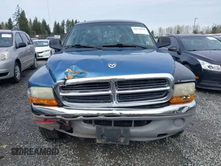 2001 Dodge Dakota Sport with VIN 1B7GL22N61S345811, listed as a IAAI auction lot 41676836 with 189,484 mi miles. Bid and sale history available at carsss.com. Image 12.