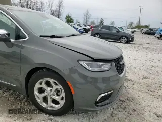 2022 Chrysler Pacifica Limited with VIN 2C4RC1GG9NR104524, listed as a Copart auction lot 54826355 with 57,709 mi miles and Salvage title. Bid and sale history available at DreamBid. Image 14.