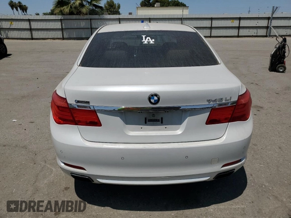 2011 BMW 7 Series 740Li z VIN WBAKB4C57BC574160, wystawiony jako Copart lot #62334395 z przebiegiem 138 771 mil mil oraz Czysty tytuł • Clean title. Historia ofert i sprzedaży dostępna na DreamBid. Obrazek 6.
