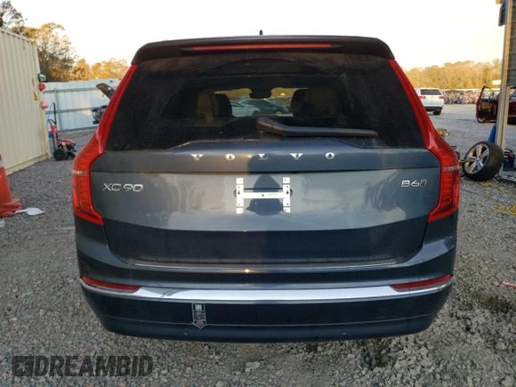 2023 Volvo XC90 Ultimate with VIN YV4062PA2P1988358, listed as a Copart auction lot 83458764 with 9,521 mi miles and Salvage Title. Bid and sale history available at carsss.com. Image 6.