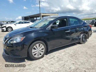 2018 Nissan Sentra S z VIN 3N1AB7AP0JY229646, wystawiony jako Copart lot #55394265 z przebiegiem 114 402 mil mil oraz Szkody całkowita. Historia ofert i sprzedaży dostępna na DreamBid. Obrazek 1.